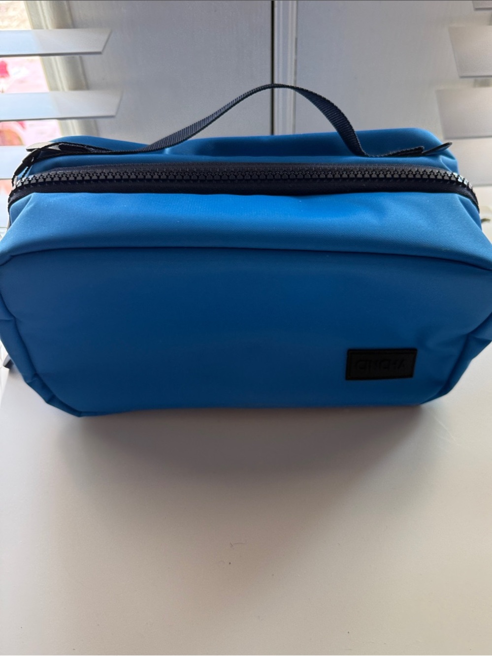 Cincha Bright Blue Toiletry Bag - Picture 5 of 6
